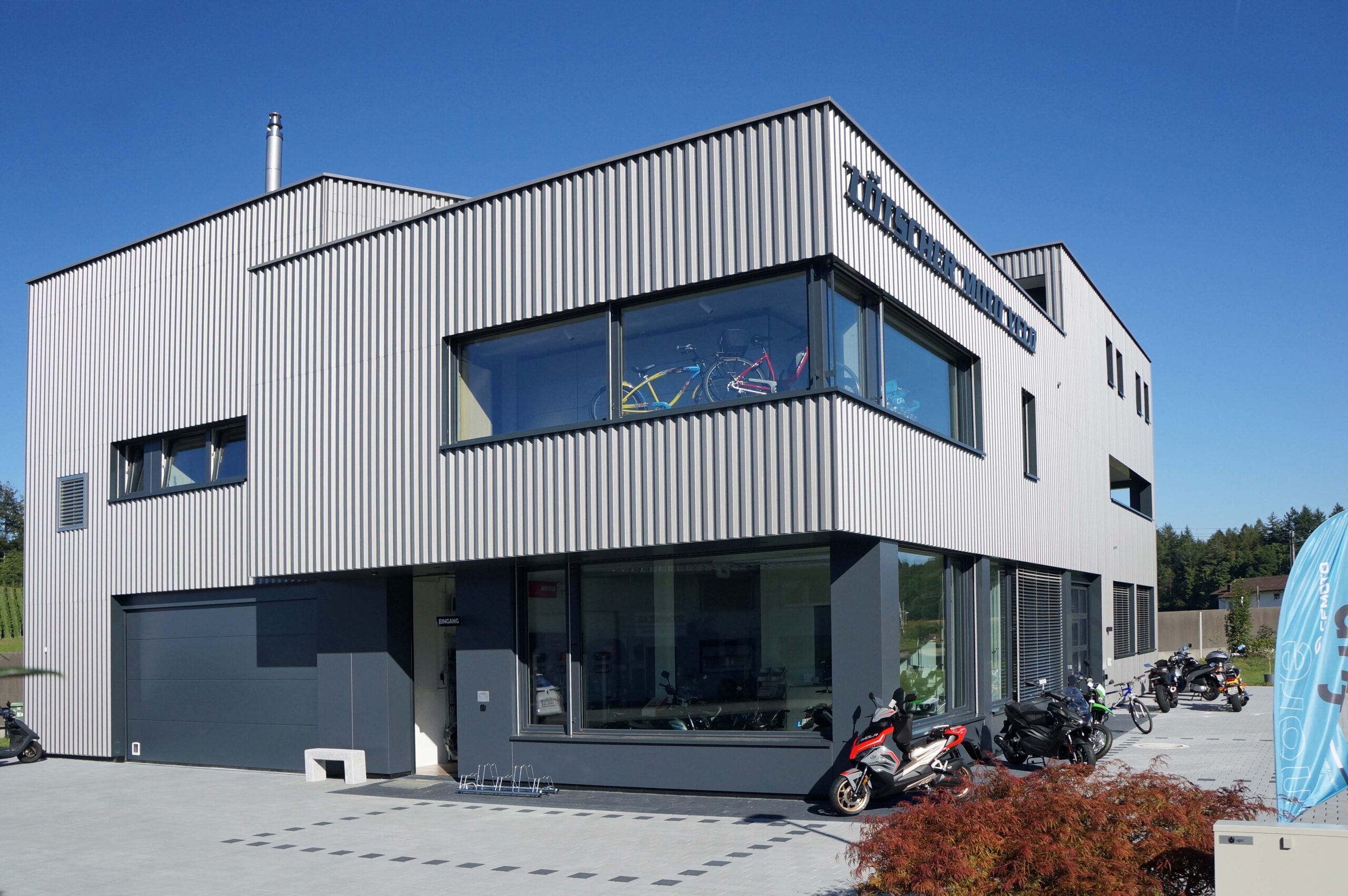 Neubau Velo-Moto Center Lötscher in Muri